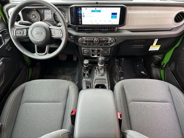 2025 Jeep Wrangler 4-Door Willys 4x4