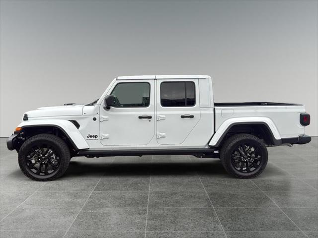 2025 Jeep Gladiator GLADIATOR NIGHTHAWK 4X4