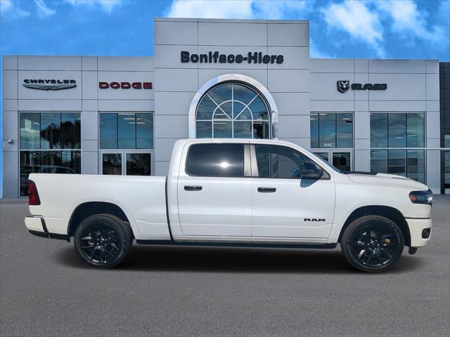 2025 RAM Ram 1500 RAM 1500 LARAMIE CREW CAB 4X4 64 BOX
