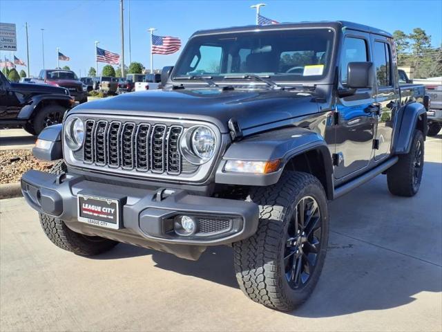 2025 Jeep Gladiator GLADIATOR NIGHTHAWK 4X4