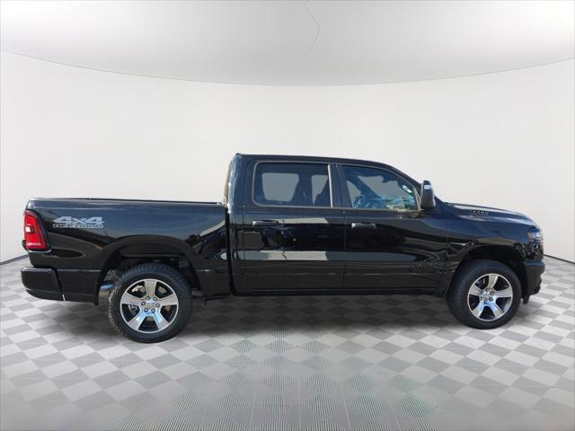 2025 RAM Ram 1500 RAM 1500 TRADESMAN CREW CAB 4X4 57 BOX