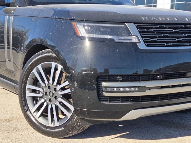 2023 Land Rover Range Rover P530 SE