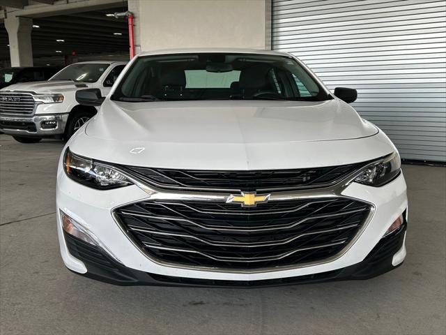 2023 Chevrolet Malibu FWD LS