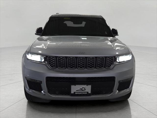 2025 Jeep Grand Cherokee GRAND CHEROKEE L SUMMIT 4X4