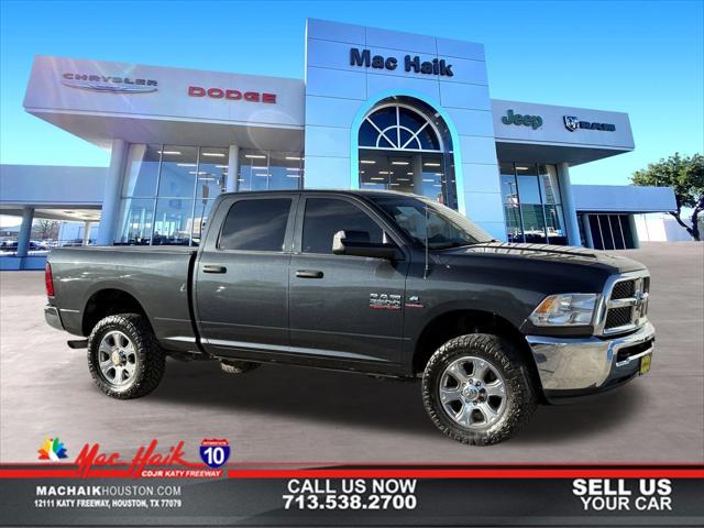 2017 RAM 2500 Tradesman Crew Cab 4x4 64 Box