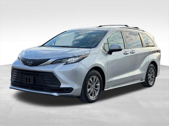 2021 Toyota Sienna LE