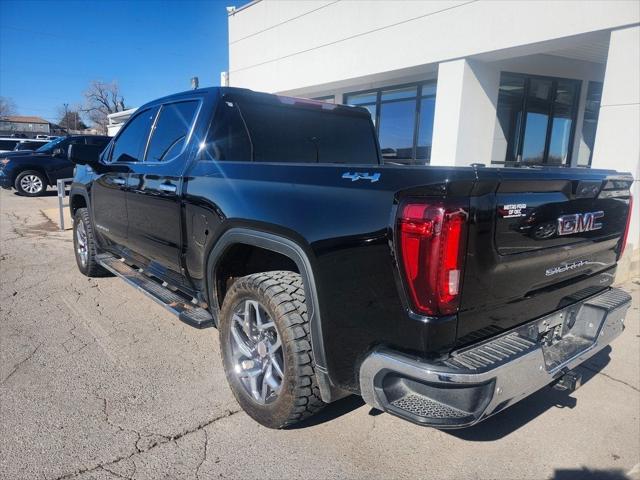 2022 GMC Sierra 1500 4WD Crew Cab Short Box SLT