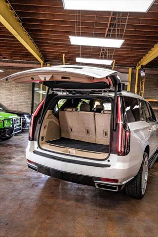 2021 Cadillac Escalade 2WD Premium Luxury