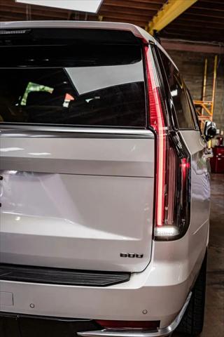 2021 Cadillac Escalade 2WD Premium Luxury