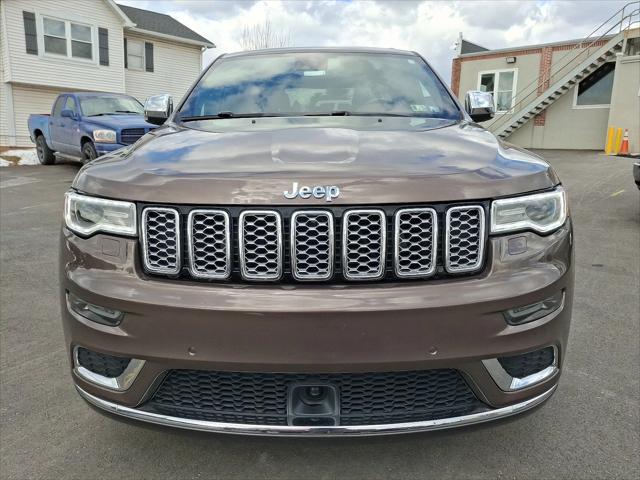 2018 Jeep Grand Cherokee Summit 4x4 2018 Jeep Grand Cherokee Summit 4x4