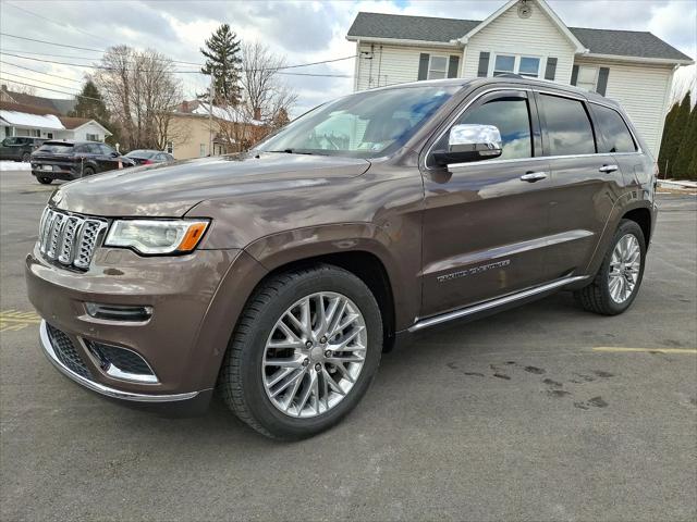 2018 Jeep Grand Cherokee Summit 4x4 2018 Jeep Grand Cherokee Summit 4x4