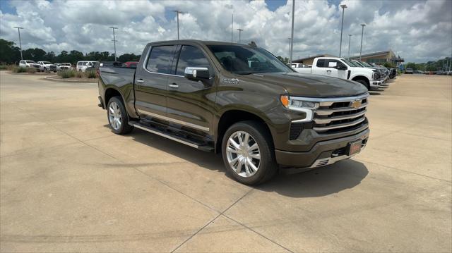 2023 Chevrolet Silverado 1500 4WD Crew Cab Short Bed High Country