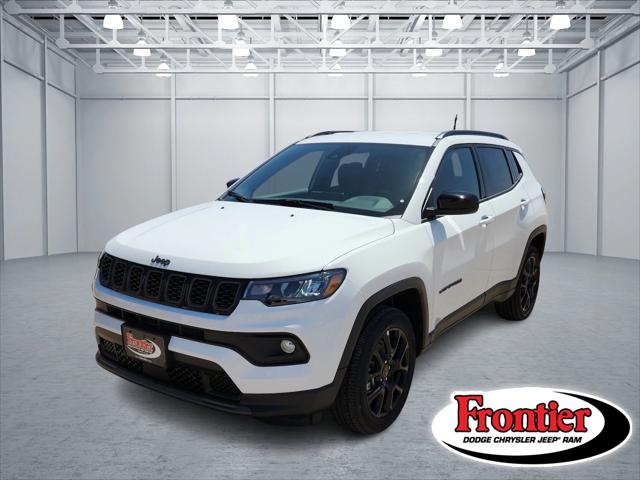 2025 Jeep Compass COMPASS LATITUDE 4X4