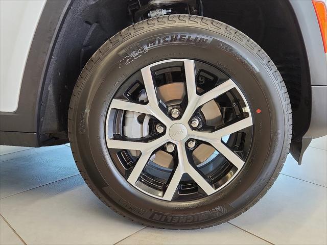 2025 Jeep Grand Cherokee GRAND CHEROKEE LIMITED 4X4