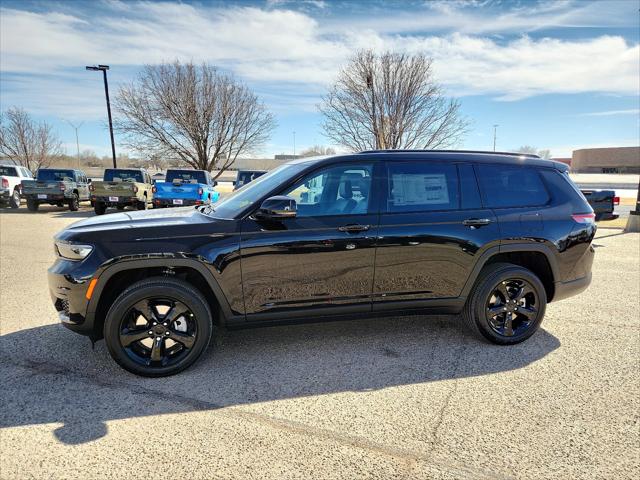 2025 Jeep Grand Cherokee GRAND CHEROKEE L ALTITUDE 4X4