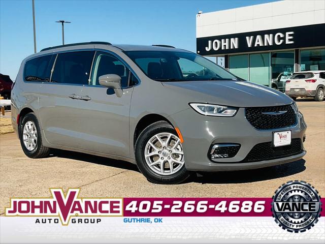 2022 Chrysler Pacifica Touring L