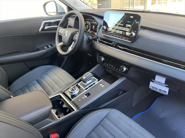 2025 Mitsubishi Outlander PHEV SE S-AWC