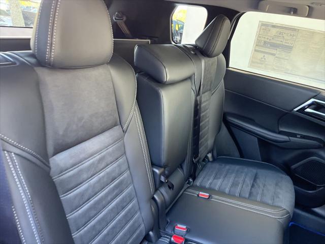 2025 Mitsubishi Outlander PHEV SE S-AWC