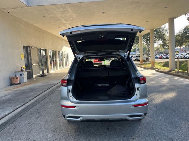 2025 Mitsubishi Outlander PHEV SE S-AWC