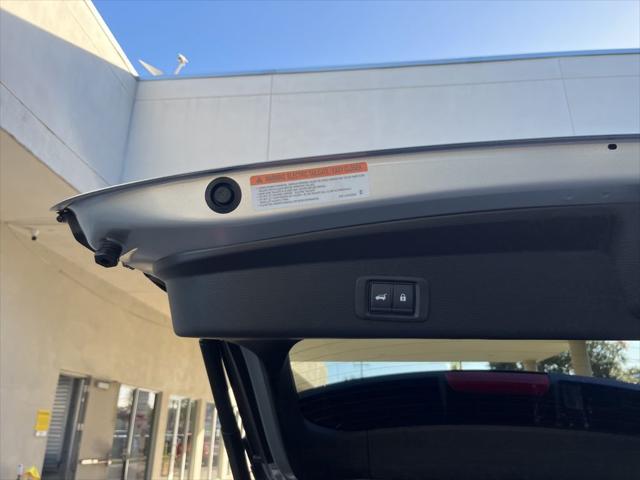 2025 Mitsubishi Outlander PHEV SE S-AWC