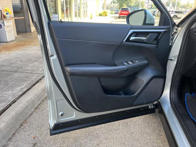 2025 Mitsubishi Outlander PHEV SE S-AWC
