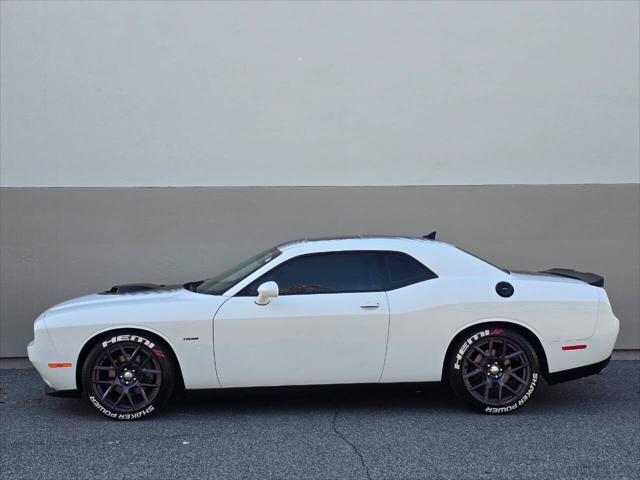 2016 Dodge Challenger R/T Plus Shaker