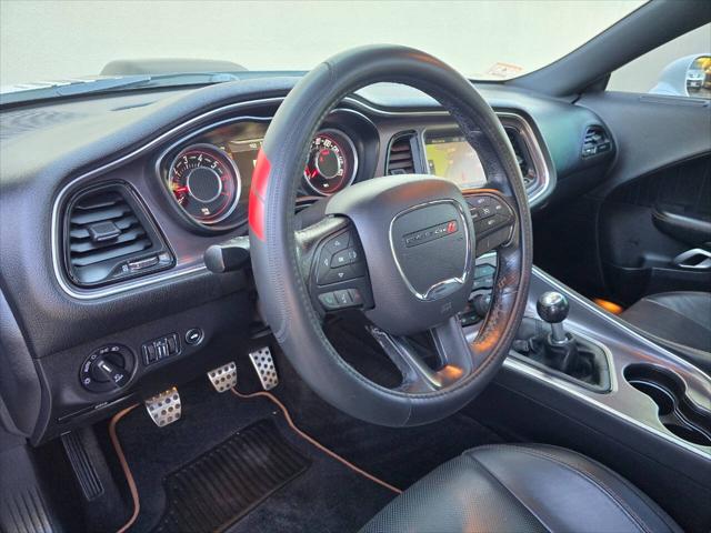 2016 Dodge Challenger R/T Plus Shaker