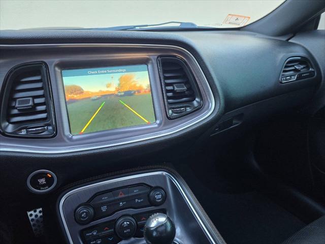 2016 Dodge Challenger R/T Plus Shaker