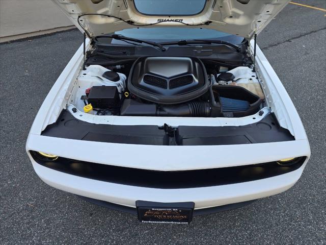 2016 Dodge Challenger R/T Plus Shaker