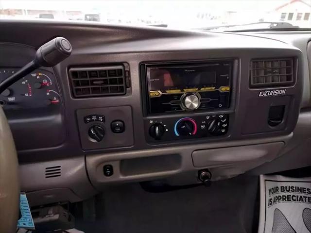 2004 Ford Excursion XLT