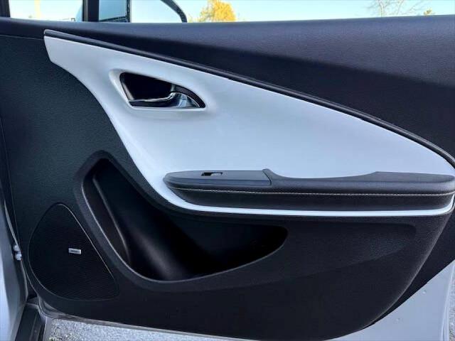 2012 Chevrolet Volt Premium 4dr Hatchback