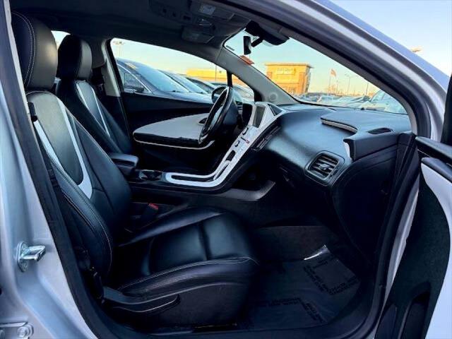 2012 Chevrolet Volt Premium 4dr Hatchback