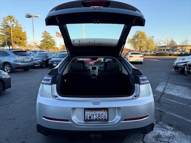 2012 Chevrolet Volt Premium 4dr Hatchback