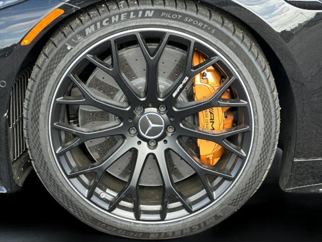 2025 Mercedes-Benz SL AMG SL 63 S E Performance