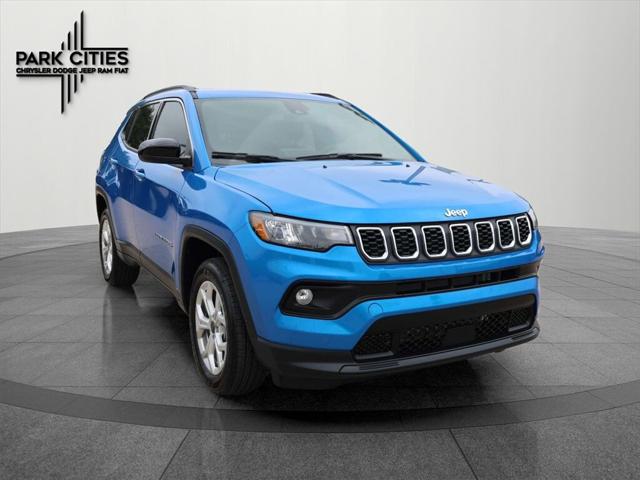 2025 Jeep Compass COMPASS LATITUDE 4X4