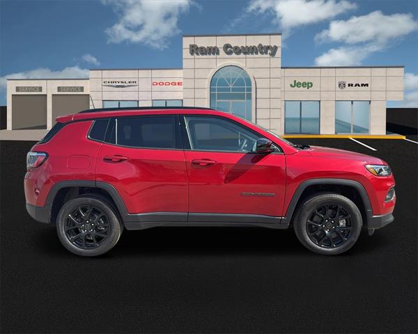 2025 Jeep Compass COMPASS LATITUDE 4X4