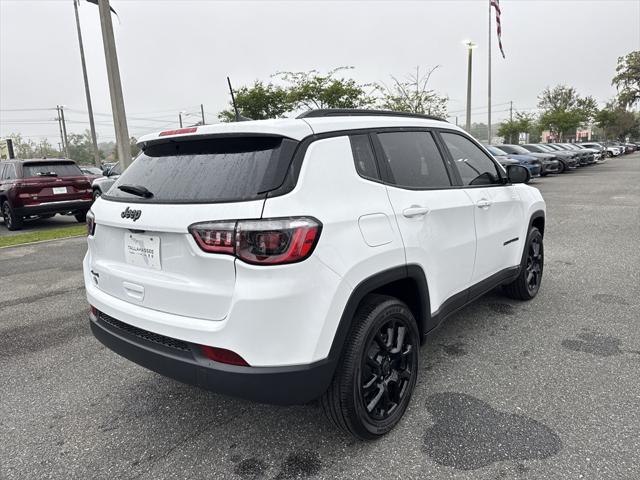 2025 Jeep Compass COMPASS LATITUDE 4X4