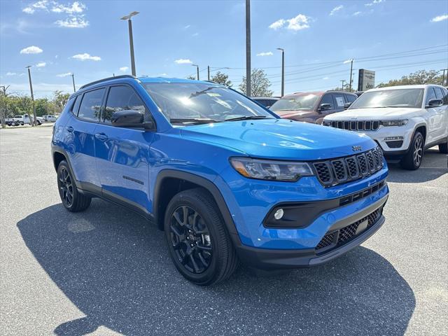2025 Jeep Compass COMPASS LATITUDE 4X4