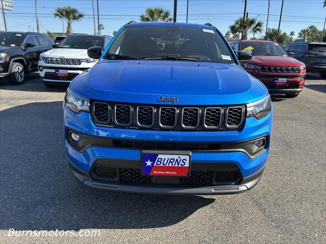 2025 Jeep Compass COMPASS LATITUDE 4X4
