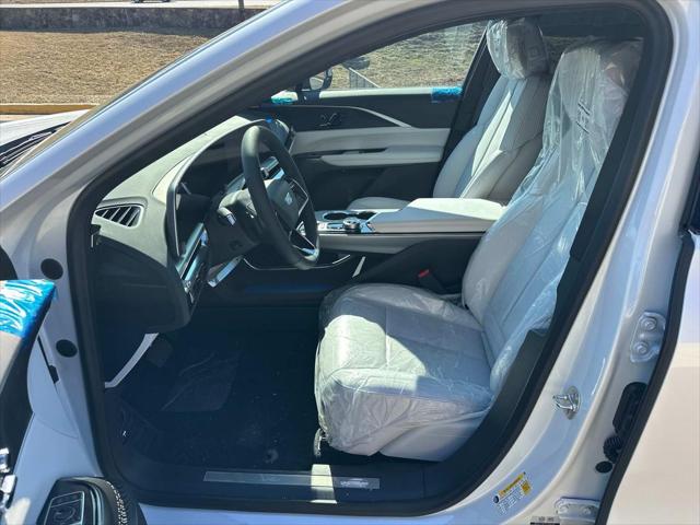2025 Cadillac iQ Luxury w/1SC