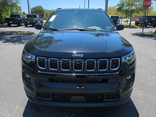 2025 Jeep Compass COMPASS LATITUDE 4X4