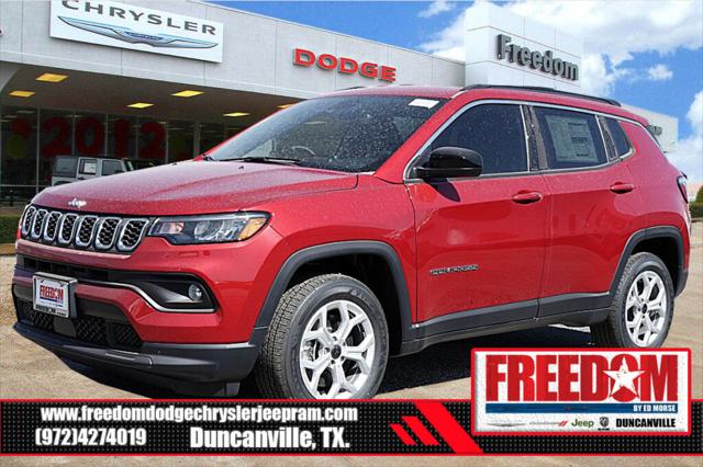 2025 Jeep Compass COMPASS LATITUDE 4X4