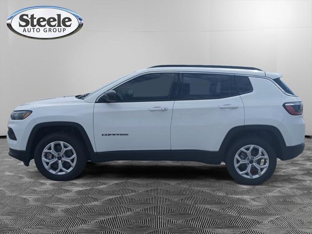 2025 Jeep Compass COMPASS LATITUDE 4X4
