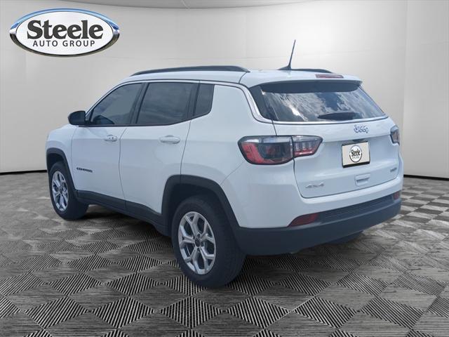 2025 Jeep Compass COMPASS LATITUDE 4X4