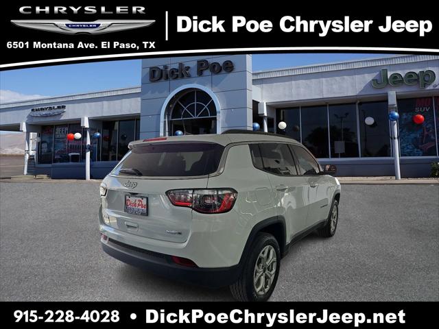 2025 Jeep Compass COMPASS LATITUDE 4X4