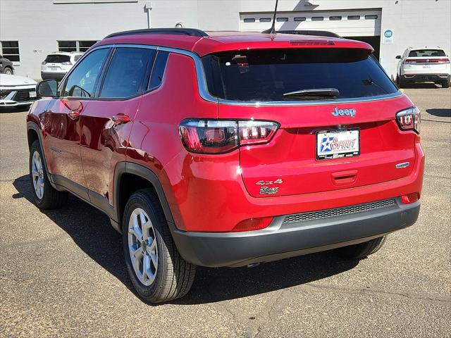 2025 Jeep Compass COMPASS LATITUDE 4X4