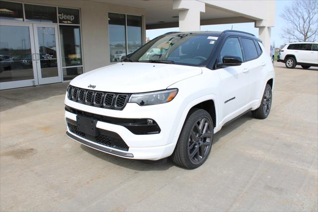 2025 Jeep Compass COMPASS LIMITED 4X4