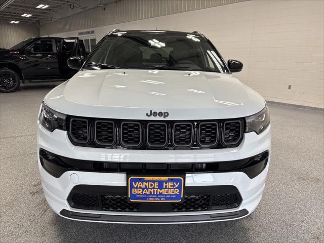 2025 Jeep Compass COMPASS LIMITED 4X4