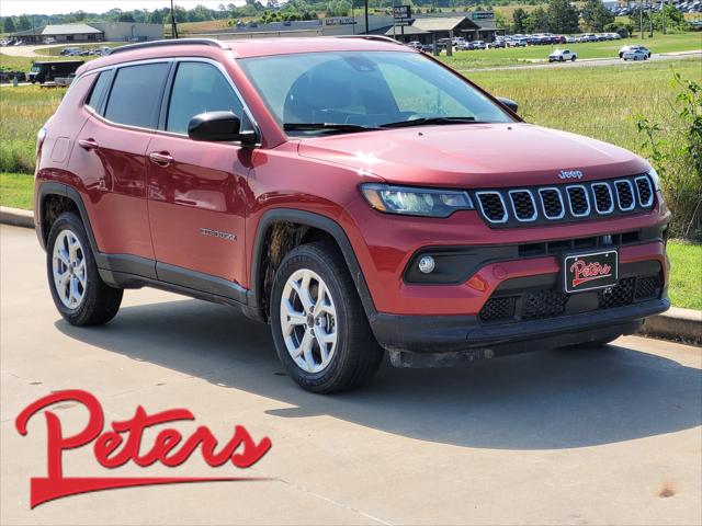 2025 Jeep Compass COMPASS LATITUDE 4X4