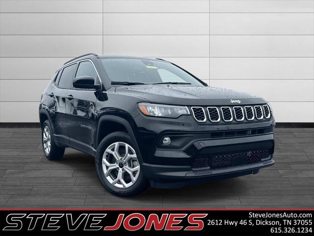 2025 Jeep Compass COMPASS LATITUDE 4X4